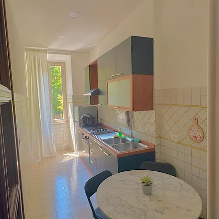Vatican Area Stylish 2br Fast Wifi & Ac Apartamento *